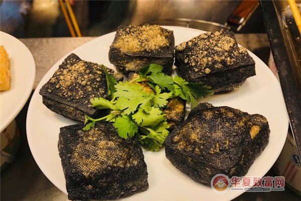 九阿婆臭豆腐加盟